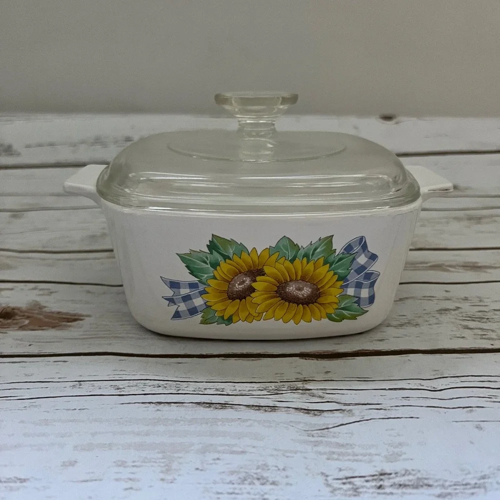 Corning Ware Casserole Dish White Summer Sunshine Sunflower 1.5L A-1.5-B